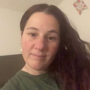 Meet your Posher, Yvette